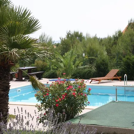 Duga Apartment *