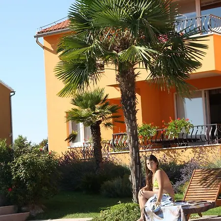 Duga Apartment *